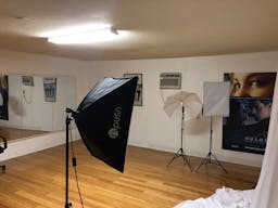 Mini Photography Space - Image 1