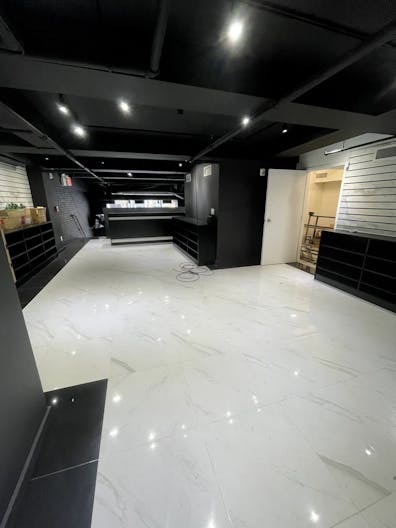 Seventh Ave Pop-Up Store - 1500 Sqft of Ground floor retail - Image 4