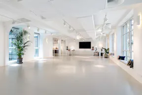 Un espace d’exception de 260 m², entièrement privatisable, au cœur du 2ᵉ arrondissement de Paris - Image 0