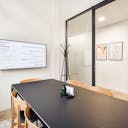 R�publique - Salle de r�union 6 personnes (RE135)