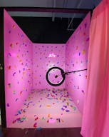 Creative Multi-Set Studio, vibrant, creative and retro sets - Image 8