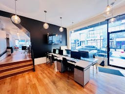 Prime Williamsburg Corner Retail Space | 100 ft Glass Frontage | High Foot Traffic - Image 3