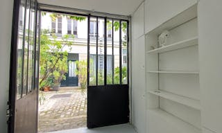 Oberkampf Fashion Showroom - Image 10