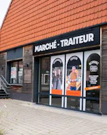 Corner au sein d'une halle - Village de commerces de proximité - Image 2
