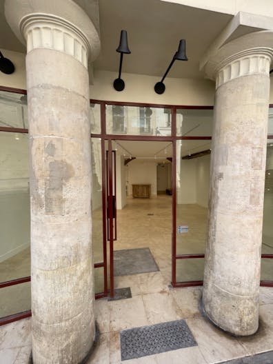 Galerie WHEAKO - Rue de Turenne - Le Marais - - Image 2