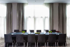 Indoor & Outdoor Space - Image 4