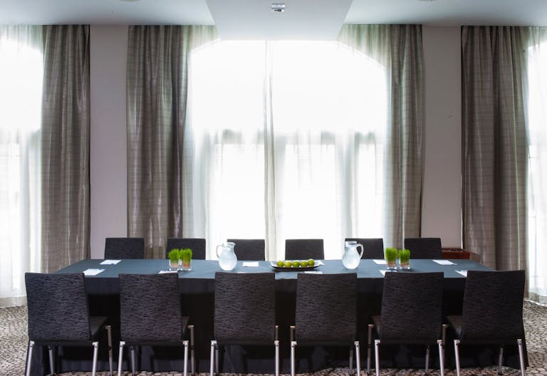 Indoor & Outdoor Space - Image 4