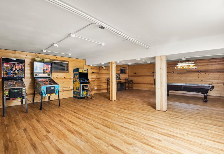 Mountain High Luxury Castle & Spa - Image 2