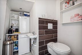 Pretty Boutique in Le Marais - Image 9