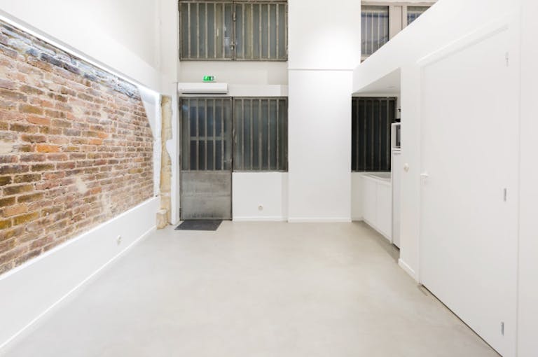 Pop-up boutique in Le Marais - Image 4