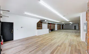 Prime White-Boxed Retail Space – Bowery, Nolita - Image 3