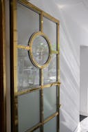 Elegant Retail Space at Historic Hotel Bristol - Image 10