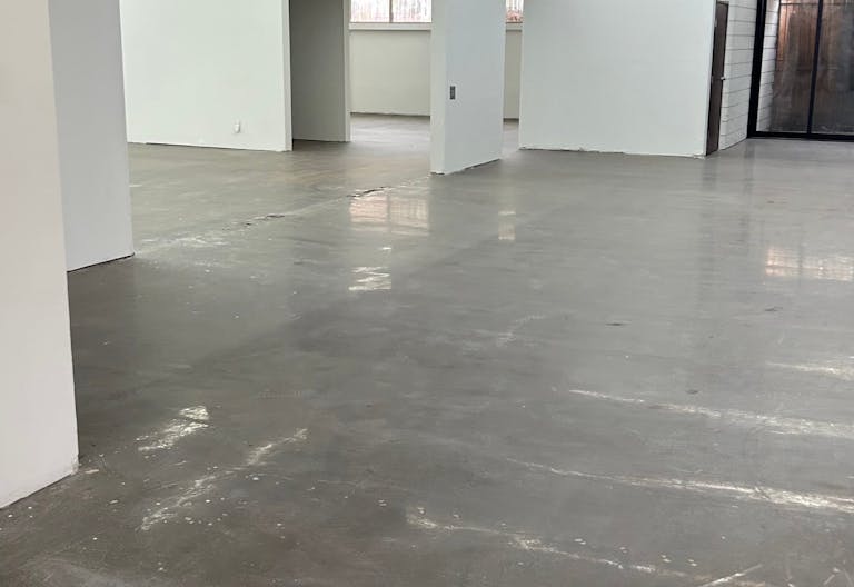 Large Custom Space in Prime Fairfax Location - Image 0