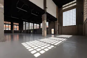 Atypical Artistic and Event Venue - Image 9
