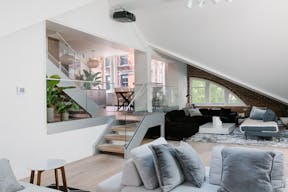 Sun-Drenched Soho Penthouse with Two Terraces - Image 1