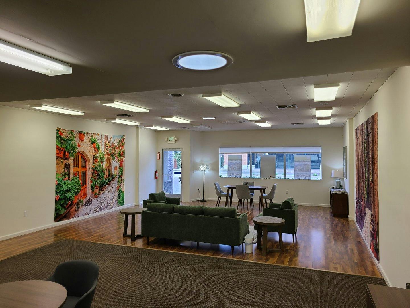 Showroom and Creative Space on West El Camino Real, Mountain View