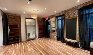 Prime Prospect Heights Storefront - Image 15