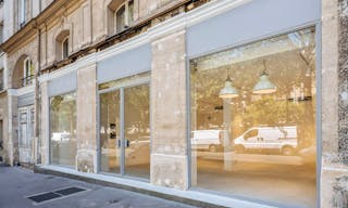 Showroom Boutique in Canal Saint Martin - Image 6