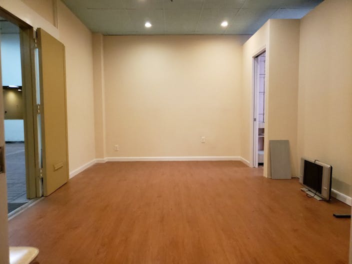 Chinatown Pop Up Space - Image 2