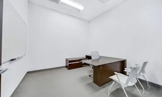 New concept in fully furnished offices for rent on a short term, temporary and virtual services - Image 13