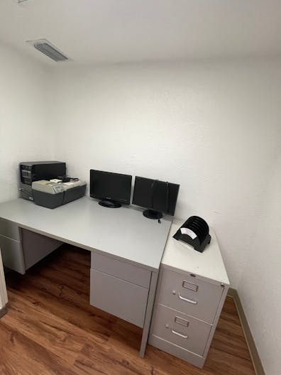 Office Room - Image 1
