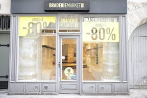 Pop-Up Store in Le Marais Saint-Paul - Image 0