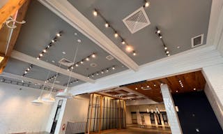 Sizeable 2nd Floor Retail or Event Space - Image 3