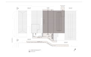 Courtyard Showroom - Image 3