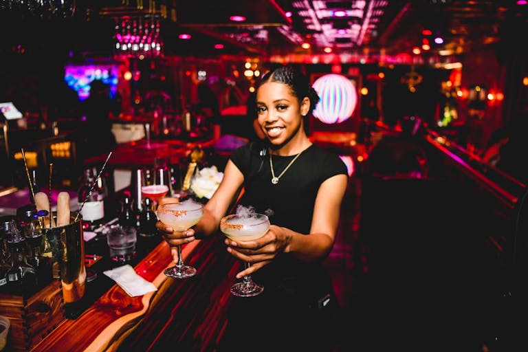 Upscale Kitchen & Lounge in the Heart of Downtown - Image 2