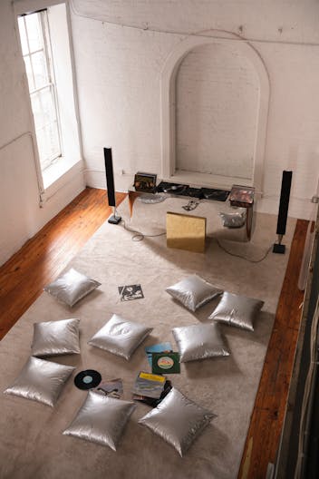 Gorgeous Authentic NYC Loft with White Brick and 15' Ceilings with Vinyl DJ Console - Image 0