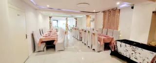Rue de bellevue Showroom - Image 5