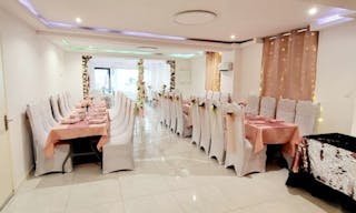 Rue de bellevue Showroom - Image 5