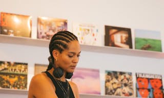 Airy, bright, open-floor space in Kreuzberg (DE & EN) - Image 6