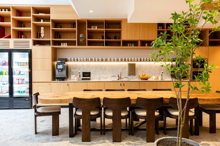 Salle de r�union 8 personnes (MT009) - Image 1