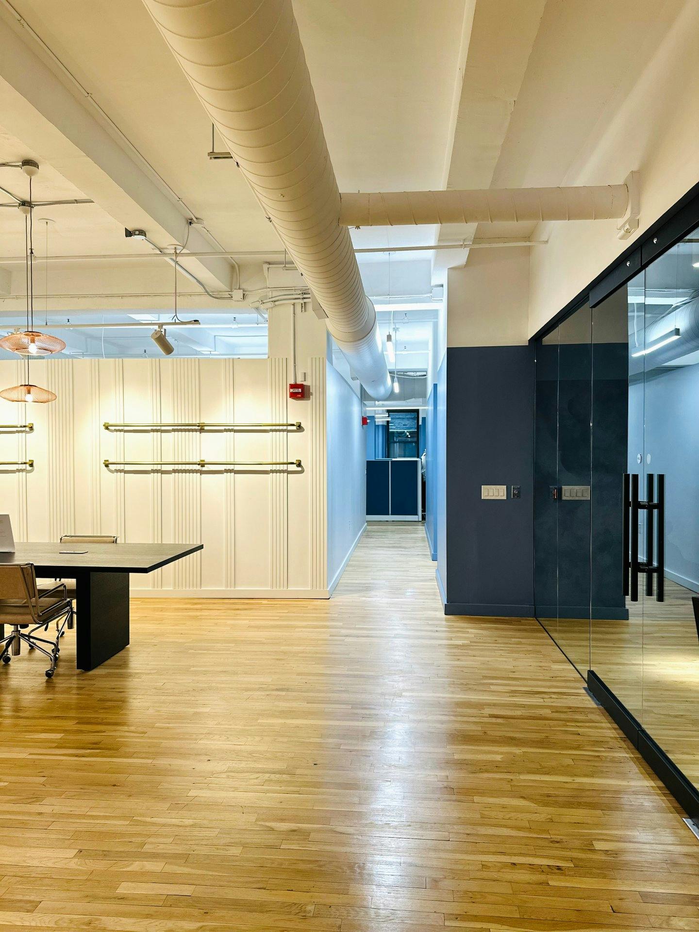 1,670 Square Foot Apparel Showroom in Midtown Manhattan