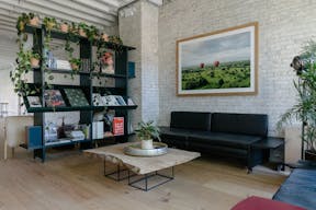 White Commercial Kitchen Photostudio - Image 5