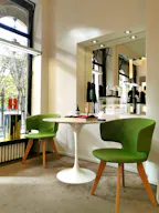 Boutique pop-up store - Jardin du Palais Royal Paris centre Louvre - Image 8