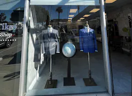 Elegant Shop Share in Beverly Hills ( brands in the luxury wedding, beauty, lifestyle, and other complementary categories) - Image 5