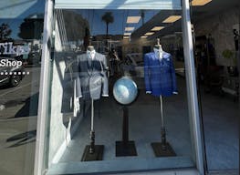 Elegant Shop Share in Beverly Hills ( brands in the luxury wedding, beauty, lifestyle, and other complementary categories) - Image 5