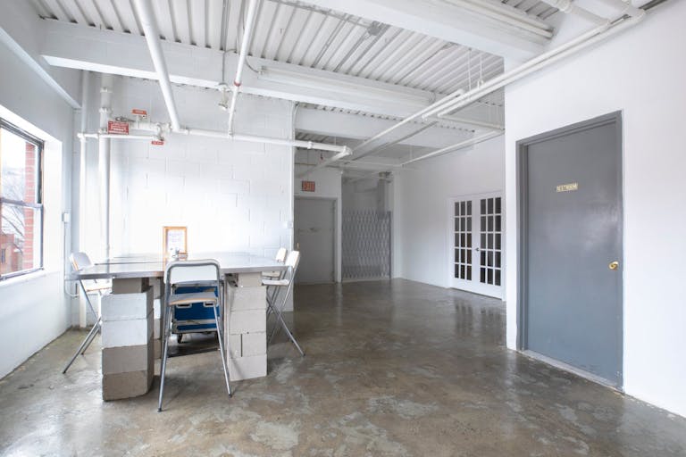 Beautiful Art Gallery in Queens - Image 2