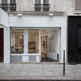 White box pop-up space Rue Debelleyme - Image 0