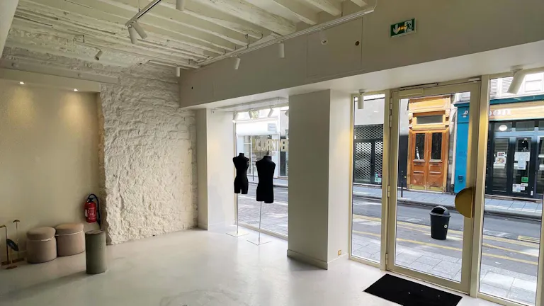 Amazing Pop up in Le Marais - Image 1