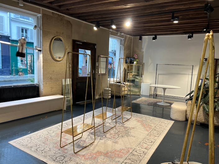 Boutique dans le Marais, � deux pas des quais de Seine, Ile Saint Louis - Image 4