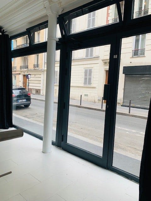 Creative Atelier and Gallery Space in Paris 17th Arrondissement
