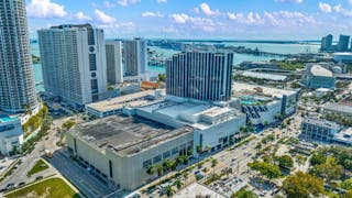 New concept in fully furnished offices for rent on a short term, temporary and virtual services - Image 4