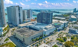 New concept in fully furnished offices for rent on a short term, temporary and virtual services - Image 4