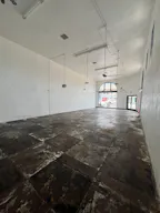 Bright Creative Content Studio on Melrose Ave - Image 1