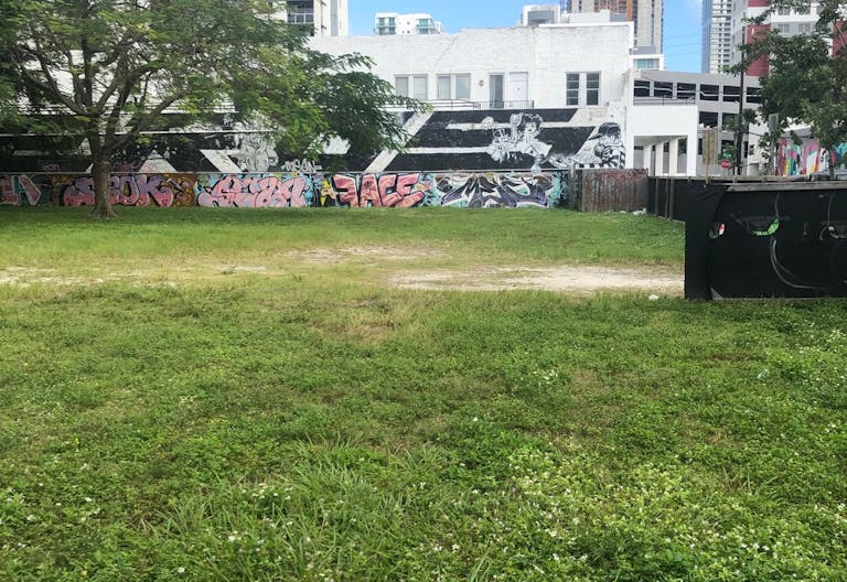 Outdoor space in Edgewater/Wynwood Miami - Image 0