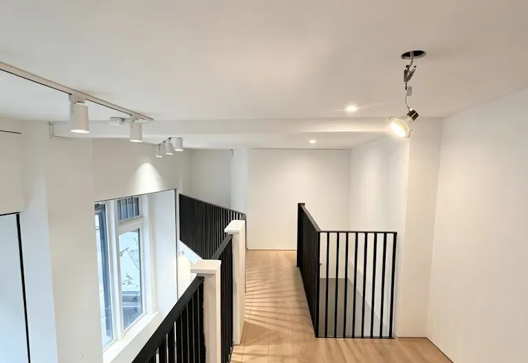 Galerie d’art élégante, idéale pour expositions et événements créatifs - Image 4