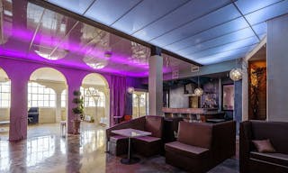 Unique Multi-themed space in a Historical Pasadena building - Image 1